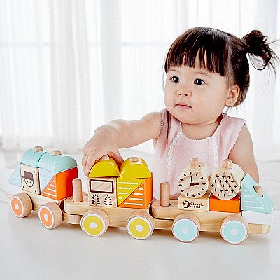 Koka bērnu rotaļu vilcieniņš no klucīšiem 19 gabali Classic World