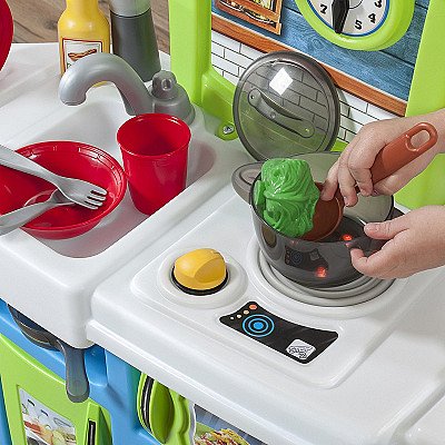 Bērnu interaktīvā virtuve ar piederumiem Step2