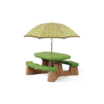 Step2 galds - piknika galds ar lietussargu