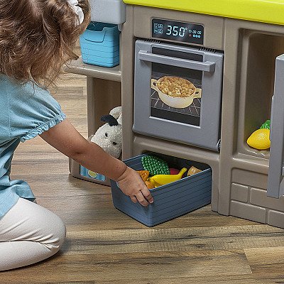 2. solis Liela interaktīva kompakta virtuve bērniem